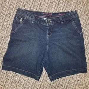 NWOT Sonoma jean shorts Size 14